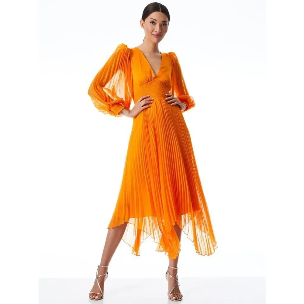 NWOT Alice + Olivia Sion Pleated Midi Dress Size 2 Tangerine Orange #2J459 - Picture 3 of 10